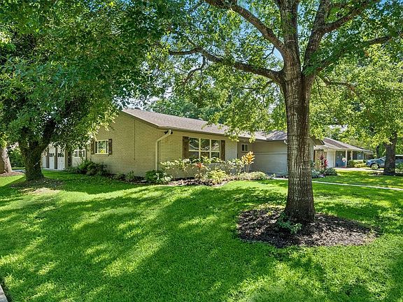 2nd image of 5262 Creekbend Dr
