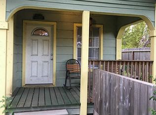 400 W Cleveland St, Baytown, TX 77520