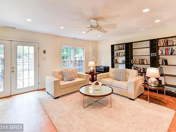 3rd image of 6322 Barrister Pl