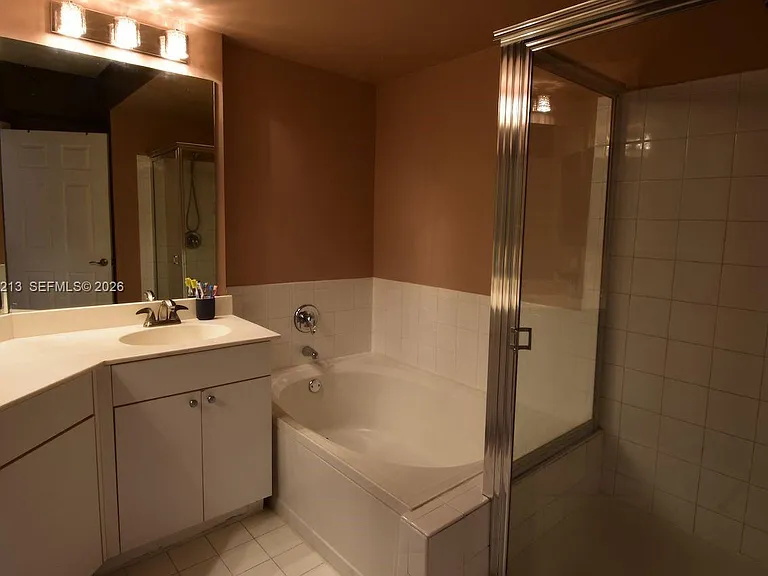 17150 N Bay Rd #2314 — Photo 7