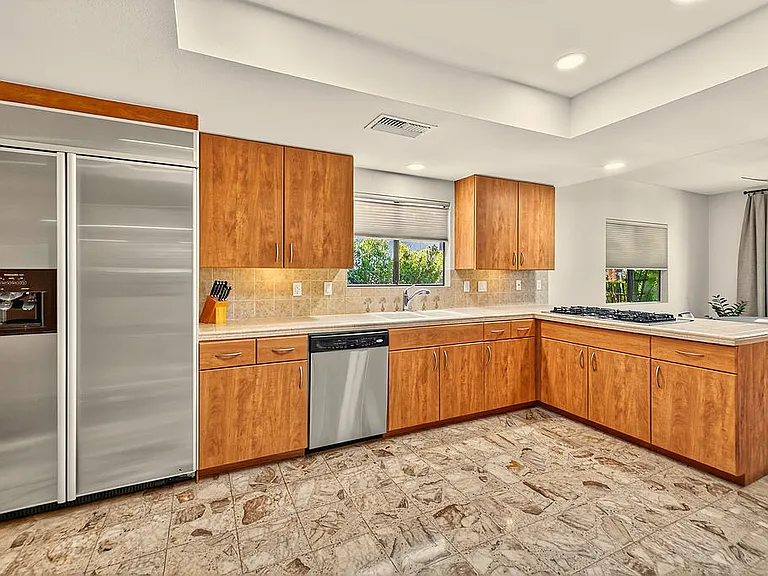 1570 S La Verne Way — Photo 10