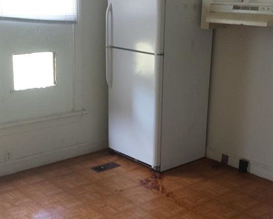 4th image of 239 1st St SE