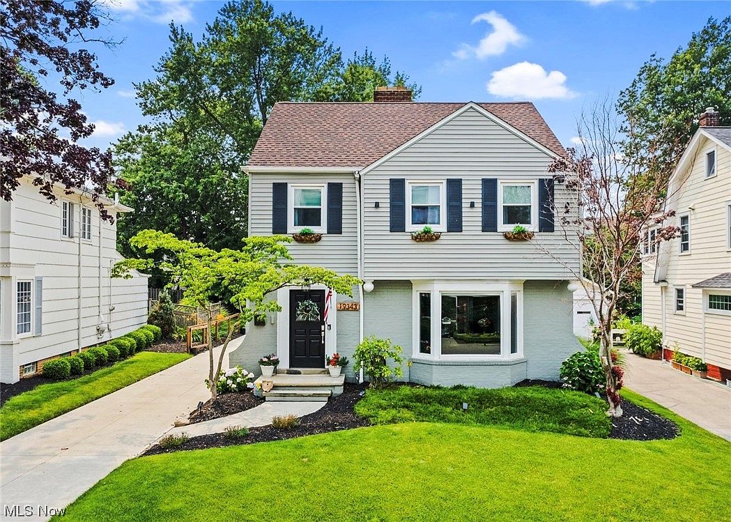 19343 Frazier Dr, Rocky River, OH 44116 Zillow