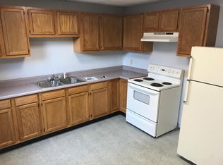 327 Mulberry St APT B, Madison, IN 47250
