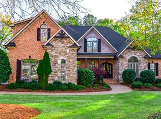 710 Pecan Tree Ct, Spartanburg, SC 29306