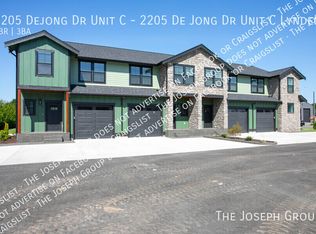 2205 Dejong Dr UNIT C, Lynden, WA 98264
