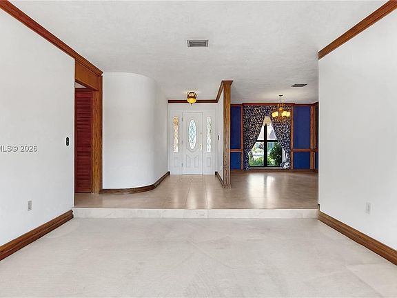 4th image of 9620 E Calusa Club Dr