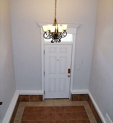 4th image of 9503 14th Bay St