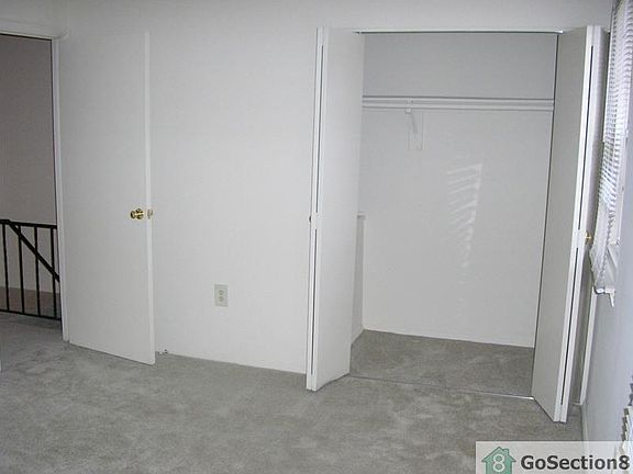 3rd image of 38 Main Brook Ct