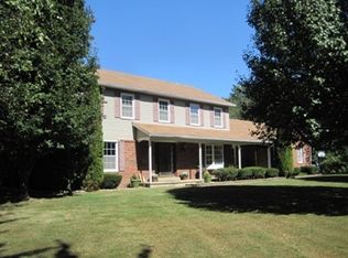 1863 County Road 1135 N, Fairfield, IL 62837