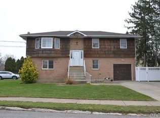 50 Farmers Ave, Bethpage, NY 11714