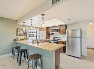 11802 S Half Moon Dr, Phoenix, AZ 85044