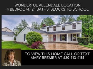 1915 Heather Rd, Geneva, IL 60134