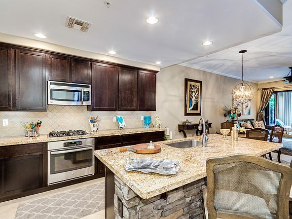 5th image of 36600 N Cave Creek Rd Unit 1C