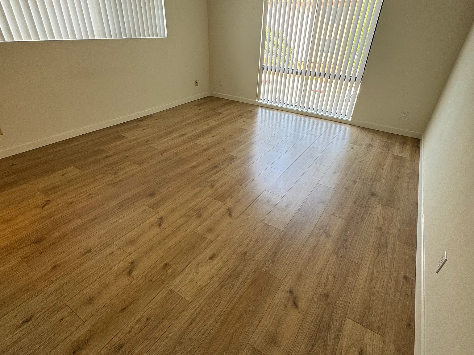 2 bed, $3,350 — Photo 3