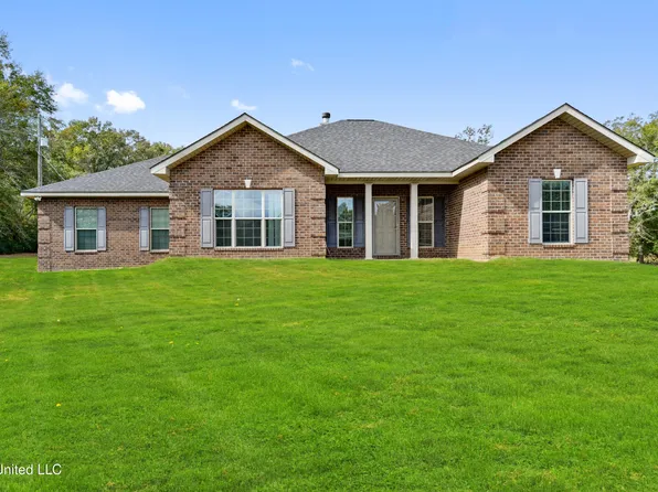 1246 Jodie Baxter Rd, Lucedale, MS 39452