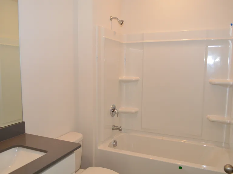 136 Pisgah St — Photo 7