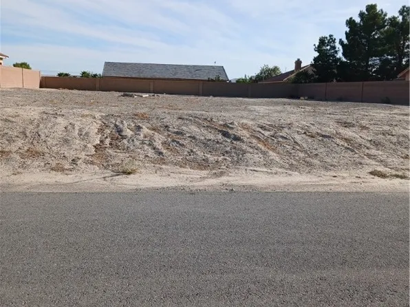 4671 Stonebridge Ct, Pahrump, NV 89061
