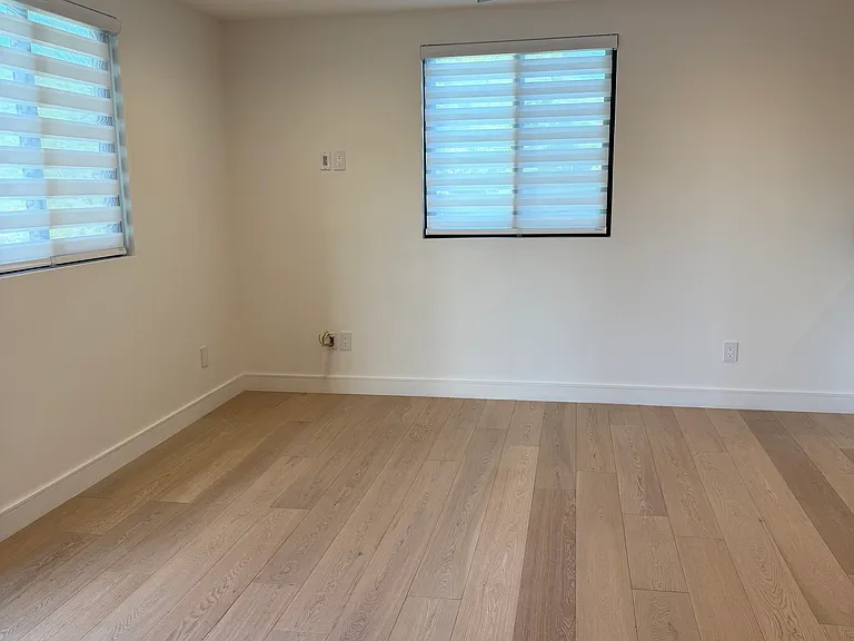 6701 Quakertown Ave — Photo 1