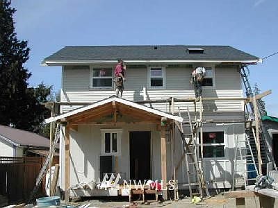 1st image of 934 MADRONA BCH