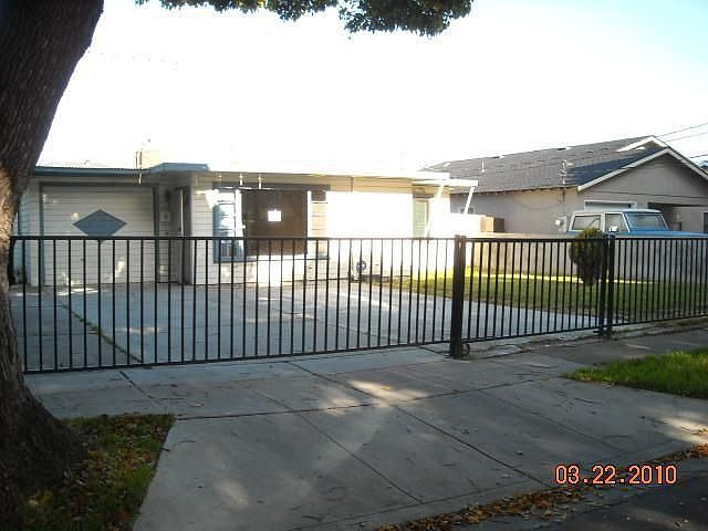 1st image of 1339 Carlton Ave