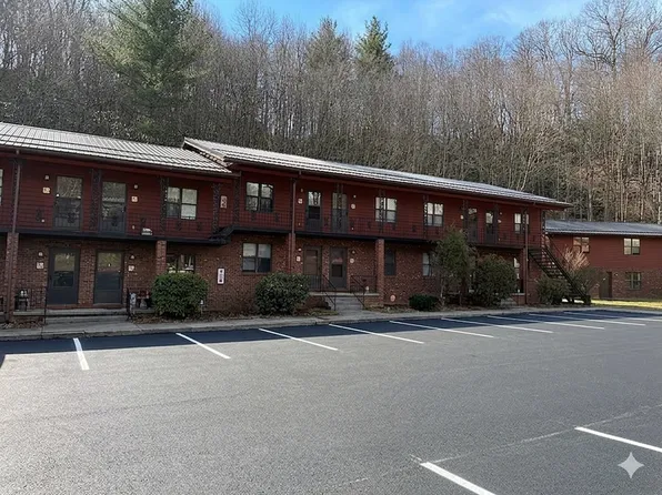 1469 W King St, Boone, NC