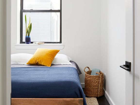 5th image of 328 Eldert St APT 2