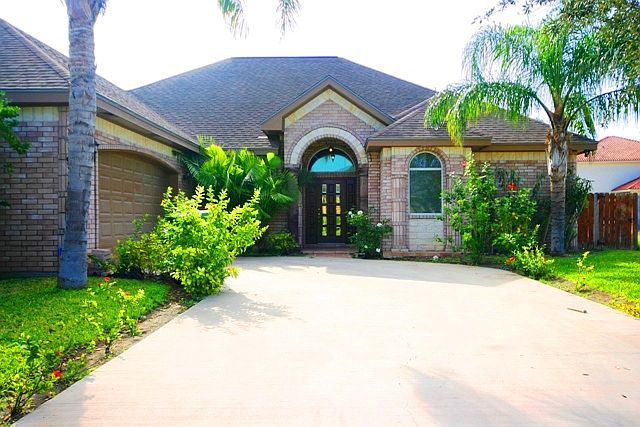 1st image of 1810 Alex Dr