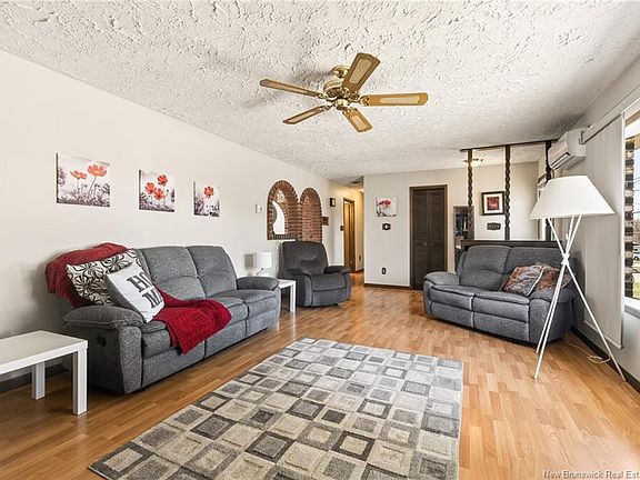 4th image of 34 Gorveatte St