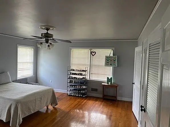 200 W Point Dr, Anderson, SC 29624