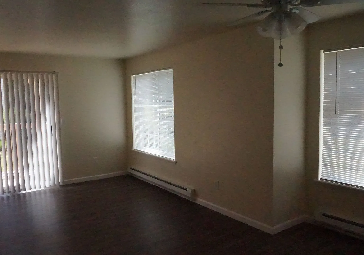 5680 Eagle Pkwy — Photo 4