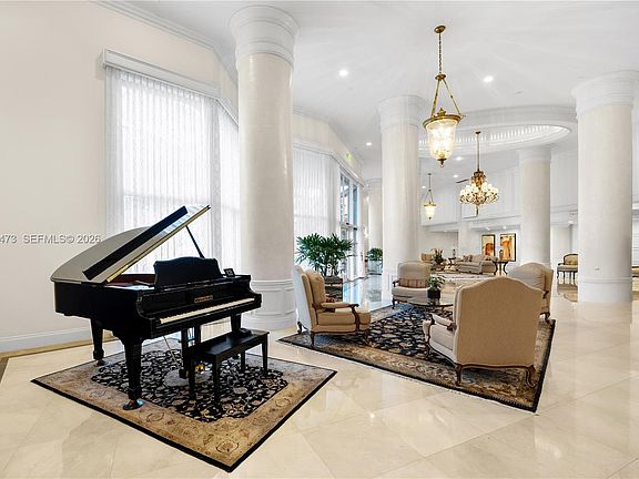 3rd image of 3530 Mystic Pointe Dr APT 1206