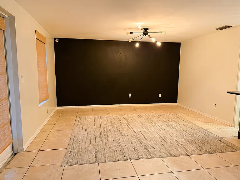 1275 N Old Mill Dr — Photo 6