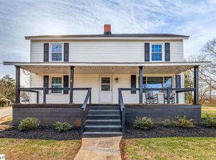 6 S Main St, Startex, SC 29377