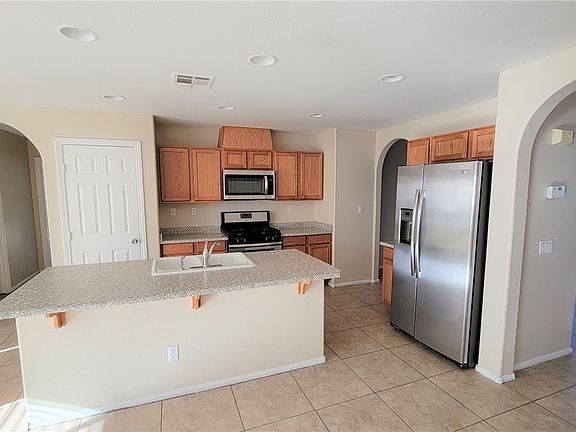 4th image of 5217 Ponderosa Heights St
