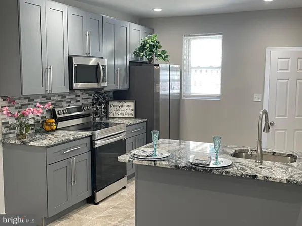 5409 Morse St, Philadelphia, PA 19131