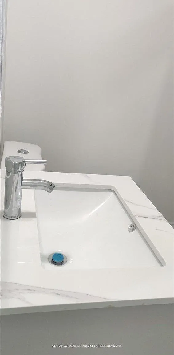 2 bed, $1,790 — Photo 4