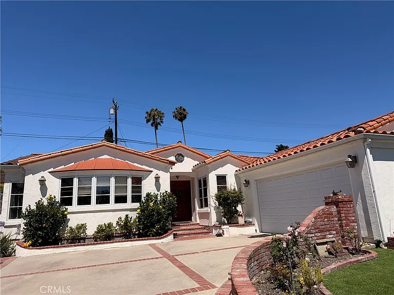 27605 Warrior Dr — Photo 1