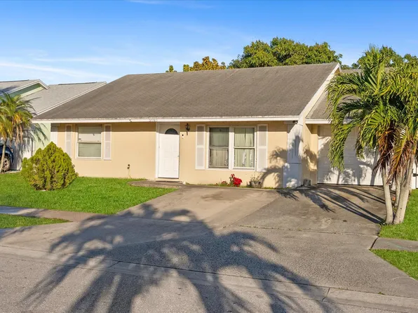 5080 Cornell Walk Walk, Lake Worth, FL 33463