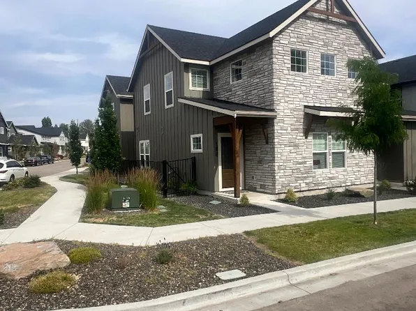 166 N Edgewood Ln, Eagle, ID 83616