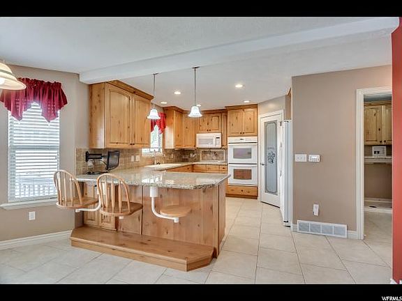 5th image of 5088 W Sienna Rose Dr