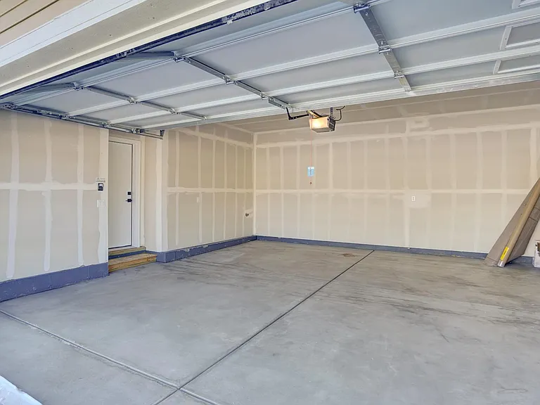 2023 Peak Prairie Ln — Photo 11