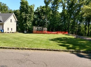 90 Highland Ave, Bridgewater, NJ 08807