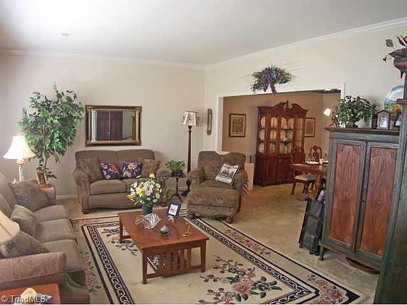 3rd image of 1 Fountain Manor Dr Unit F