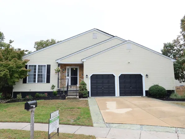 65 Freemont Ct, Mays Landing, NJ 08330