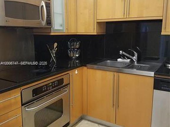 5th image of 6365 Collins Ave APT 910