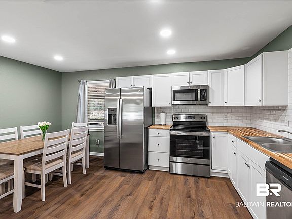 5th image of 5801 Brooklawn Dr