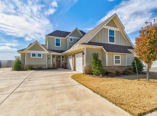 114 King Arthur Ct, Glen Rose, TX 76043