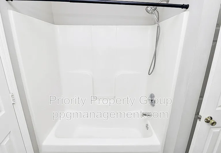 9365 Glenwater Dr #1 — Photo 21