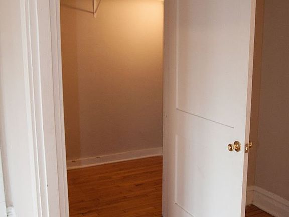 4th image of 3523 Osage St APT 1E